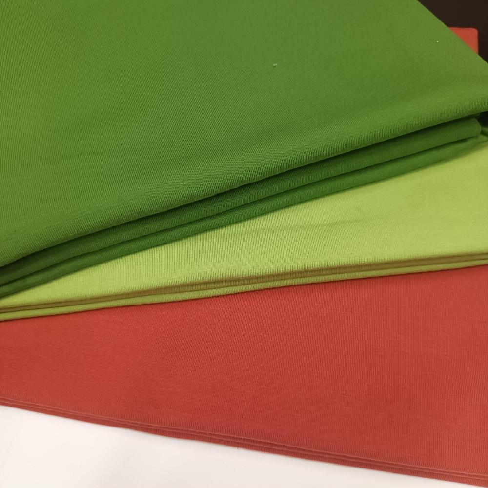 Trikotaažid, rohelised+terrakota, kokku 3,5 m