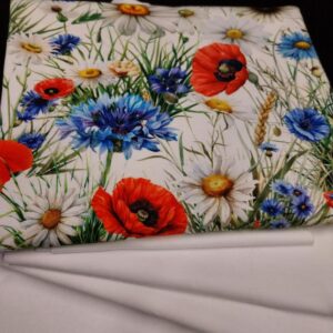 Rukkilillede ja moonidega trikotaažikomplekt, 1,61 m